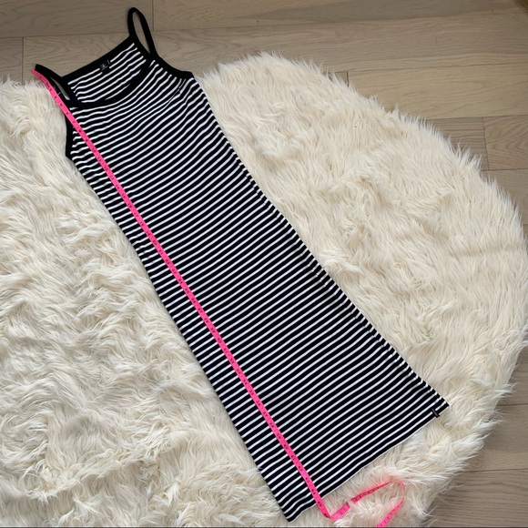 Volcom Black & White Striped Cotton Halter Tank Maxi Dress - Picture 8 of 14